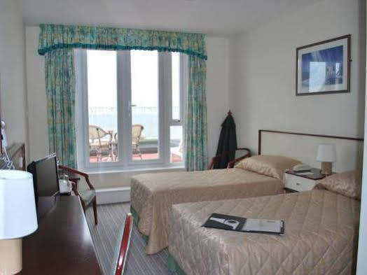 The Samares Coast Hotel & Apartments Saint Helier Jersey Buitenkant foto